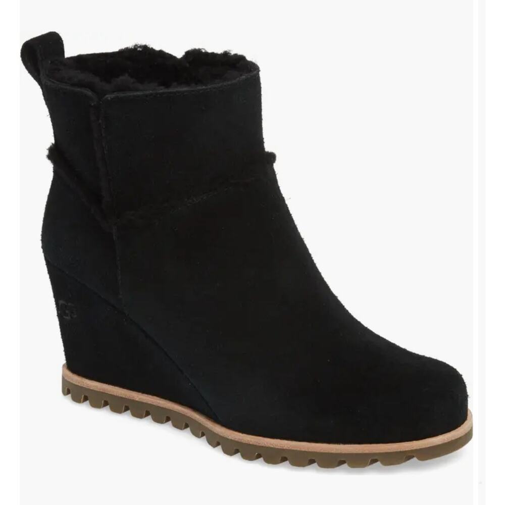 UGG Australia Marte Waterproof Wedge Bootie Black Size 10 Suede Outdoors